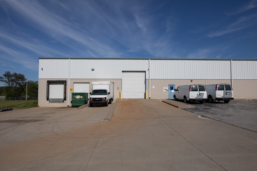 417 S 42nd St, Kansas City, KS à vendre - Photo du bâtiment - Image 3 de 14