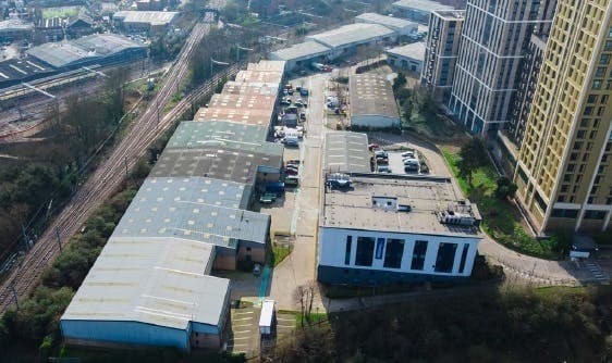 Victoria Rd, London for lease - Building Photo - Image 3 of 17