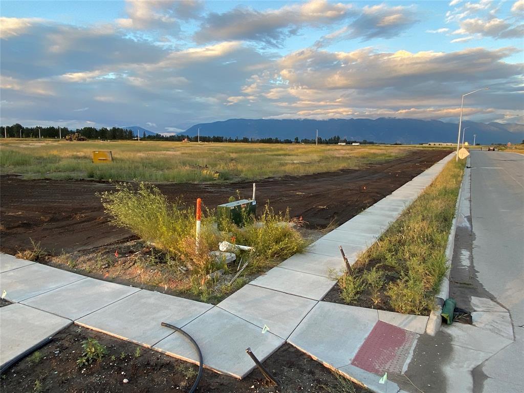 NHN Lincoln St, Kalispell, MT à vendre Photo du bâtiment- Image 1 de 5