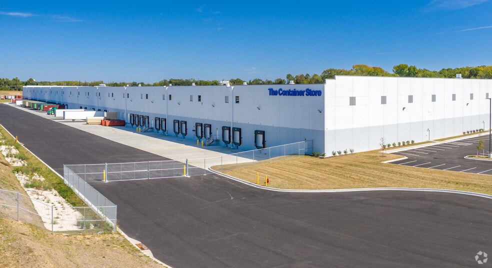 1000 Woodley Rd, Aberdeen, MD for lease - Building Photo - Image 3 of 11