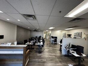 538 S Gilbert Rd, Gilbert, AZ for lease Interior Photo- Image 1 of 6