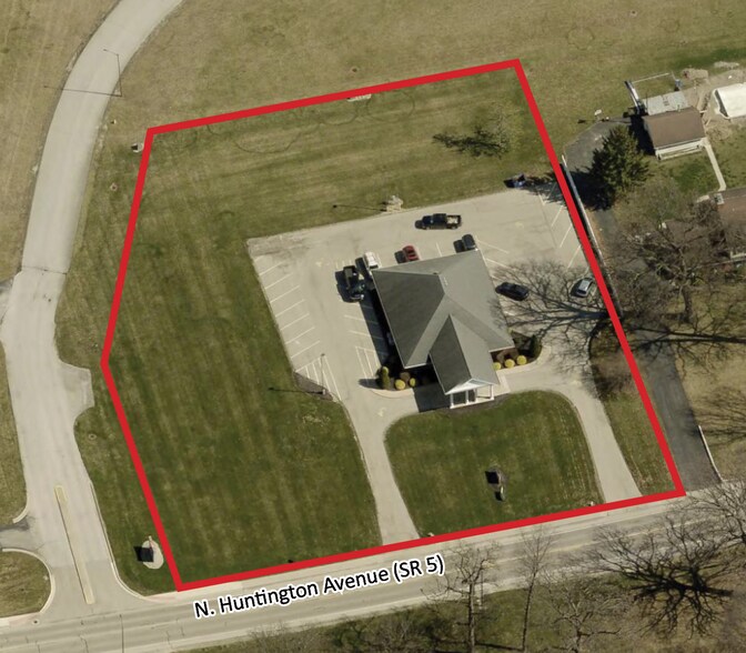 824 N Huntington Ave, Warren, IN à louer - Photo du bâtiment - Image 1 de 7