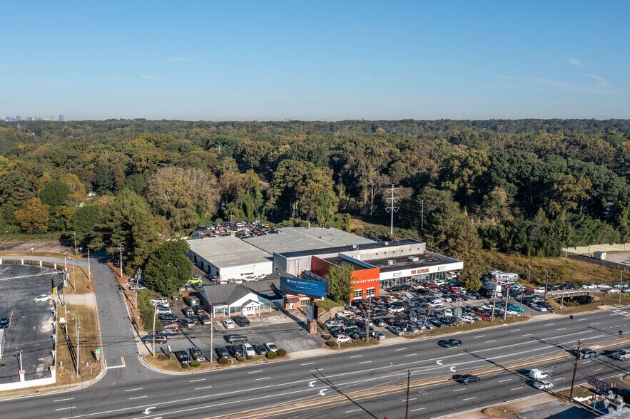 1766 Lawrenceville Hwy, Decatur, GA à louer - Aérien - Image 2 de 10