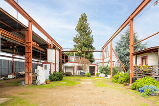 More details for 751 Moorpark St, Oakland, CA - Industrial for Sale