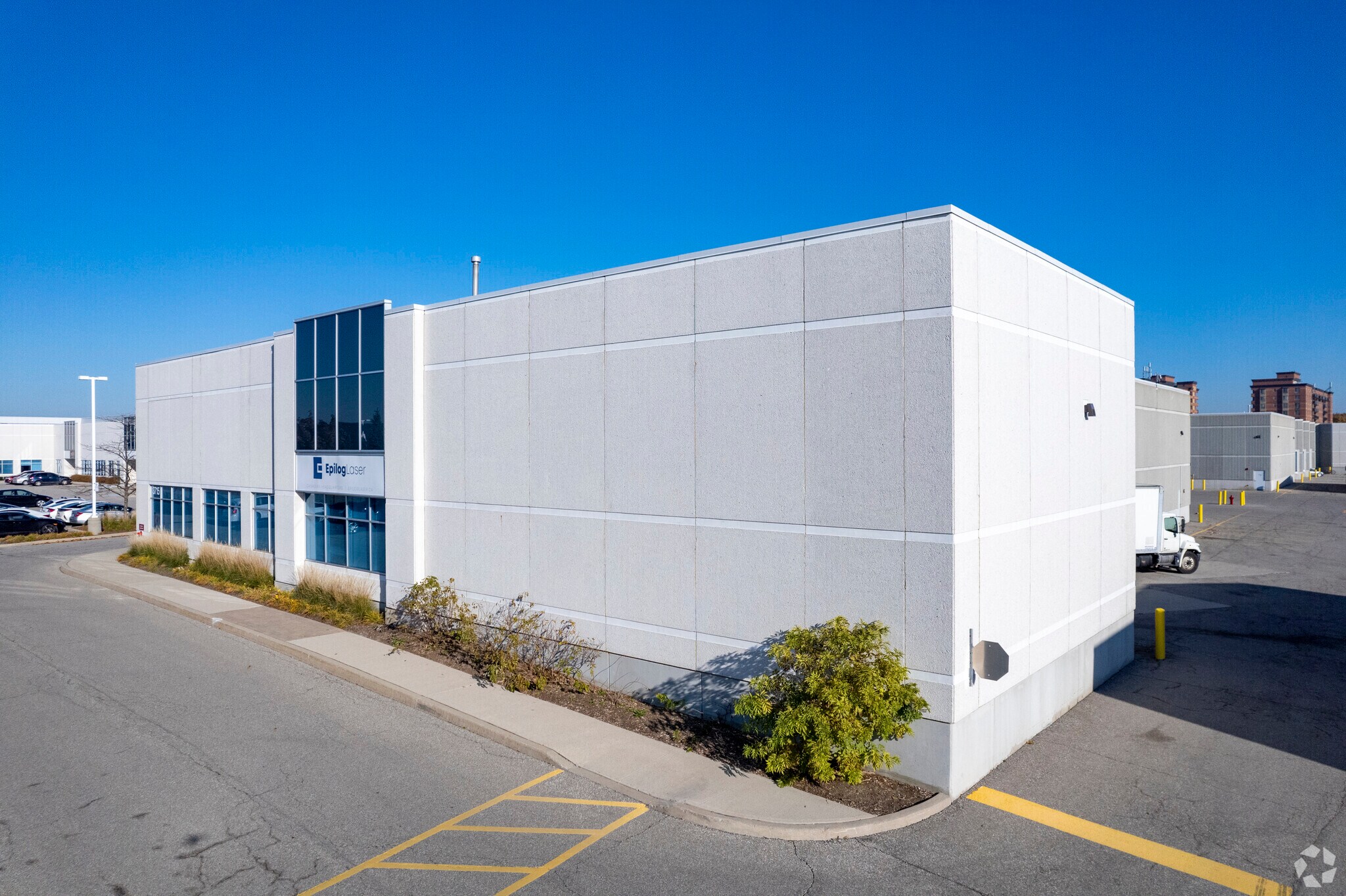 3715 Laird Rd, Mississauga, ON for sale Primary Photo- Image 1 of 1