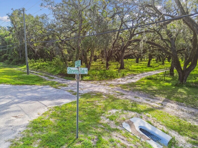 16350 US-41, Spring Hill, FL à vendre - Photo du bâtiment - Image 3 de 26