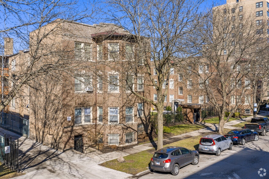 6930-6942 S Crandon Ave, Chicago, IL for sale - Primary Photo - Image 1 of 21