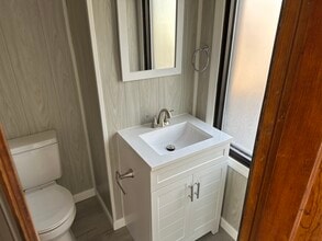 123 N Bridge St, Elkton, MD à louer Photo du bâtiment- Image 2 de 2