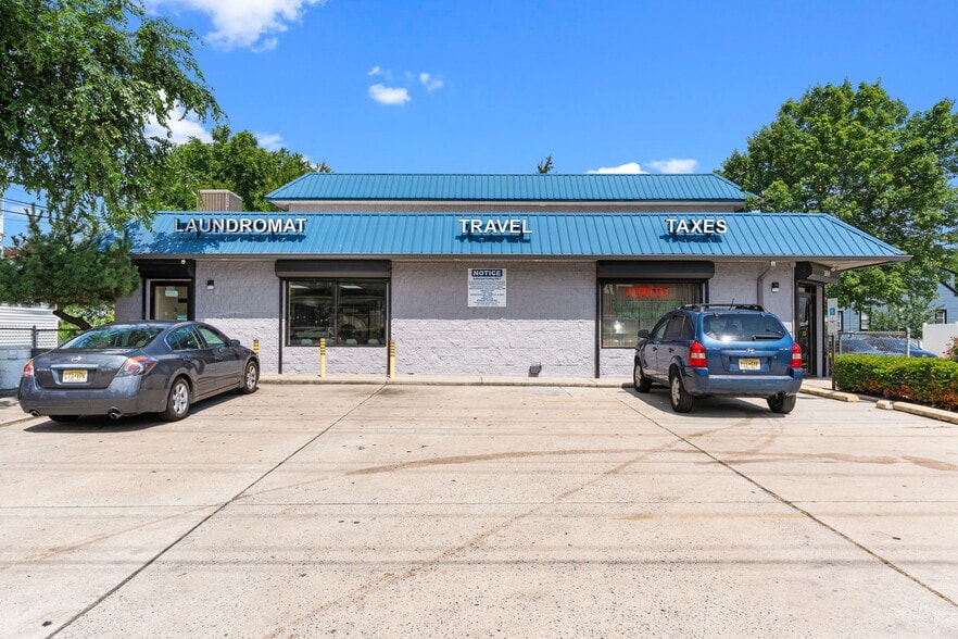 3069 River Rd, Camden, NJ à vendre - Photo du bâtiment - Image 2 de 50