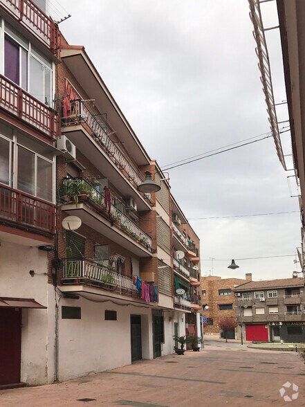 Costanilla de los Ciegos, 3, Alcobendas, Madrid à louer - Photo du bâtiment - Image 2 de 2