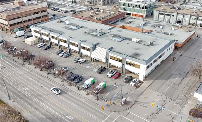 More details for 1626 Richter St, Kelowna, BC - Office for Lease