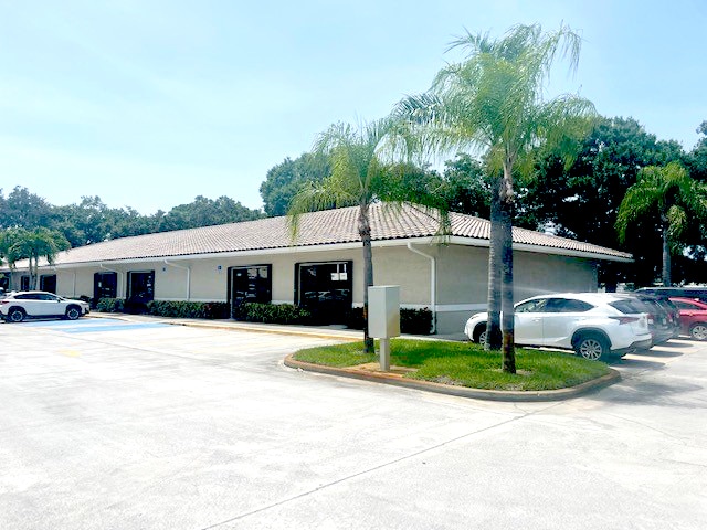 1881 SE Port St. Lucie Blvd, Port Saint Lucie, FL for lease - Building Photo - Image 2 of 15
