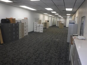 100 Technology Way, Jeffersonville, IN for lease Interior Photo- Image 1 of 15