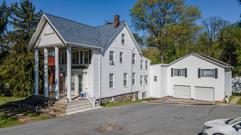 1604 Frederick Rd, Catonsville, MD for sale - Primary Photo - Image 1 of 1