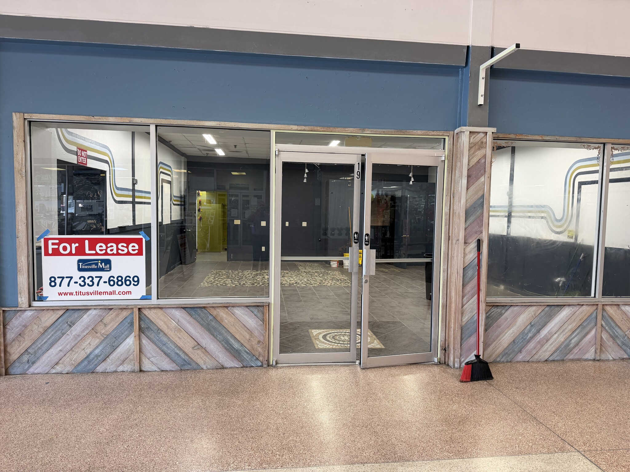 3550 S Washington Ave, Titusville, FL à louer Photo intérieure- Image 1 de 3