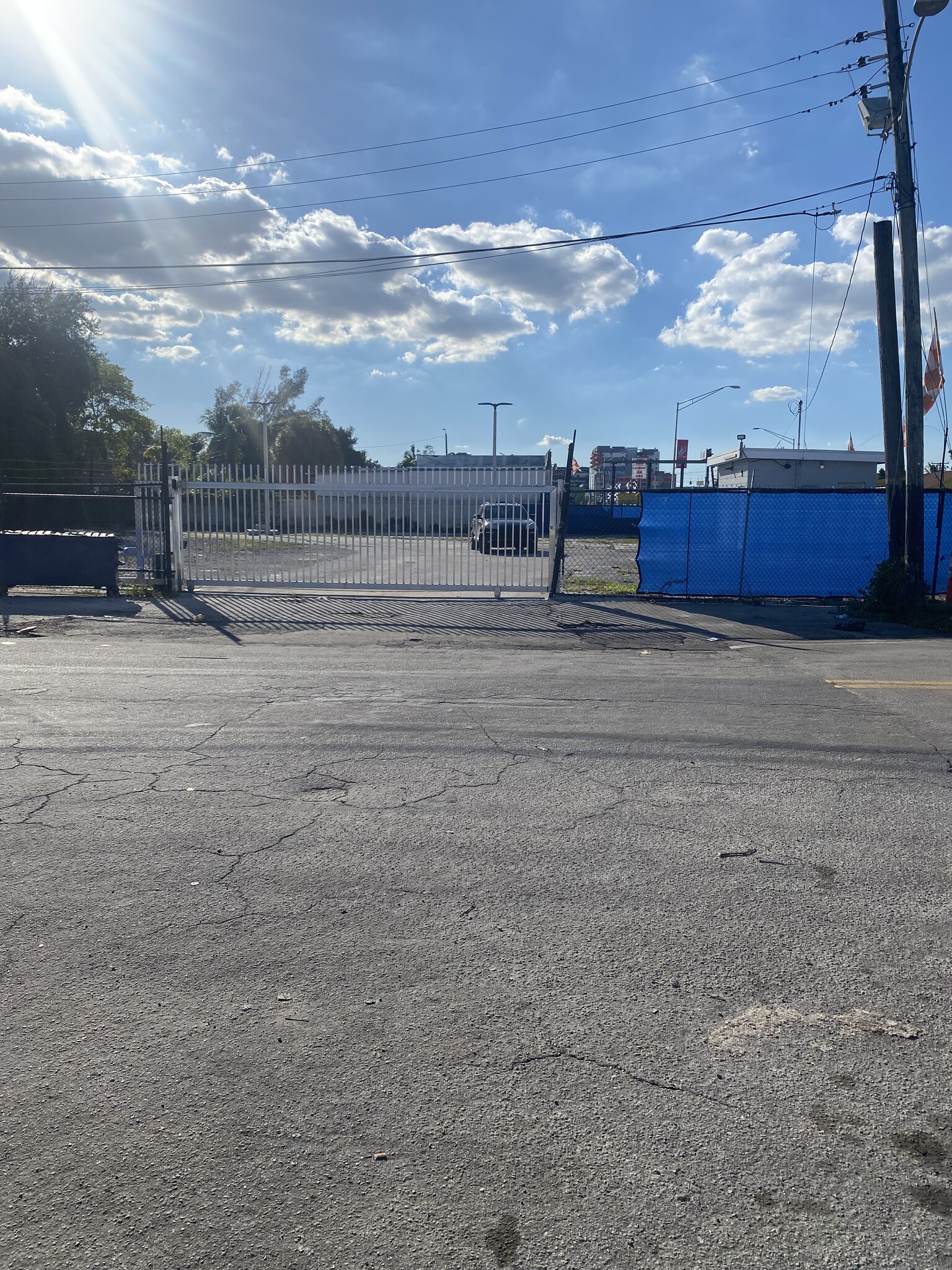 300 NW 79th St, Miami, FL for sale Primary Photo- Image 1 of 15