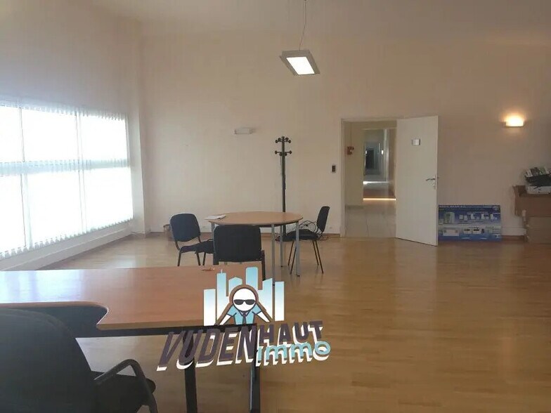 Office in Tournefeuille for lease - Interior Photo - Image 2 of 9