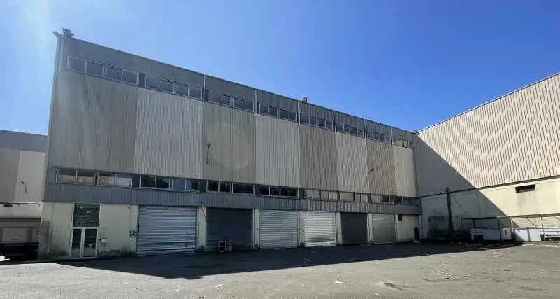 Flex in Garges-lès-Gonesse for lease Building Photo- Image 1 of 6