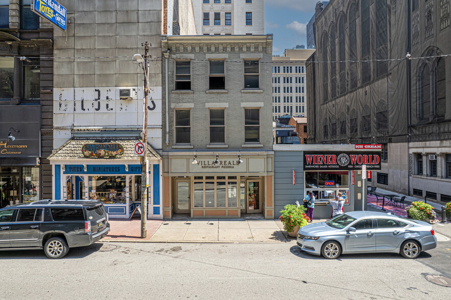 628 Smithfield St, Pittsburgh, PA à vendre - Photo principale - Image 1 de 1