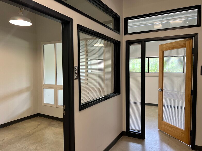 1508 Nw Vivion Rd, Kansas City, MO à louer - Photo du bâtiment - Image 3 de 12