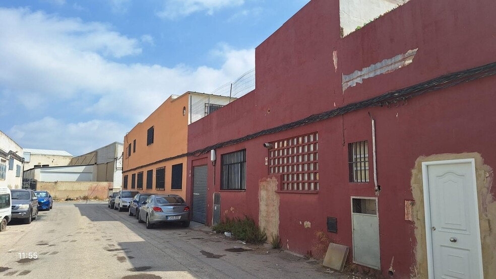 Camí Assagador, 7, Quart de Poblet, Valencia for sale - Building Photo - Image 2 of 7