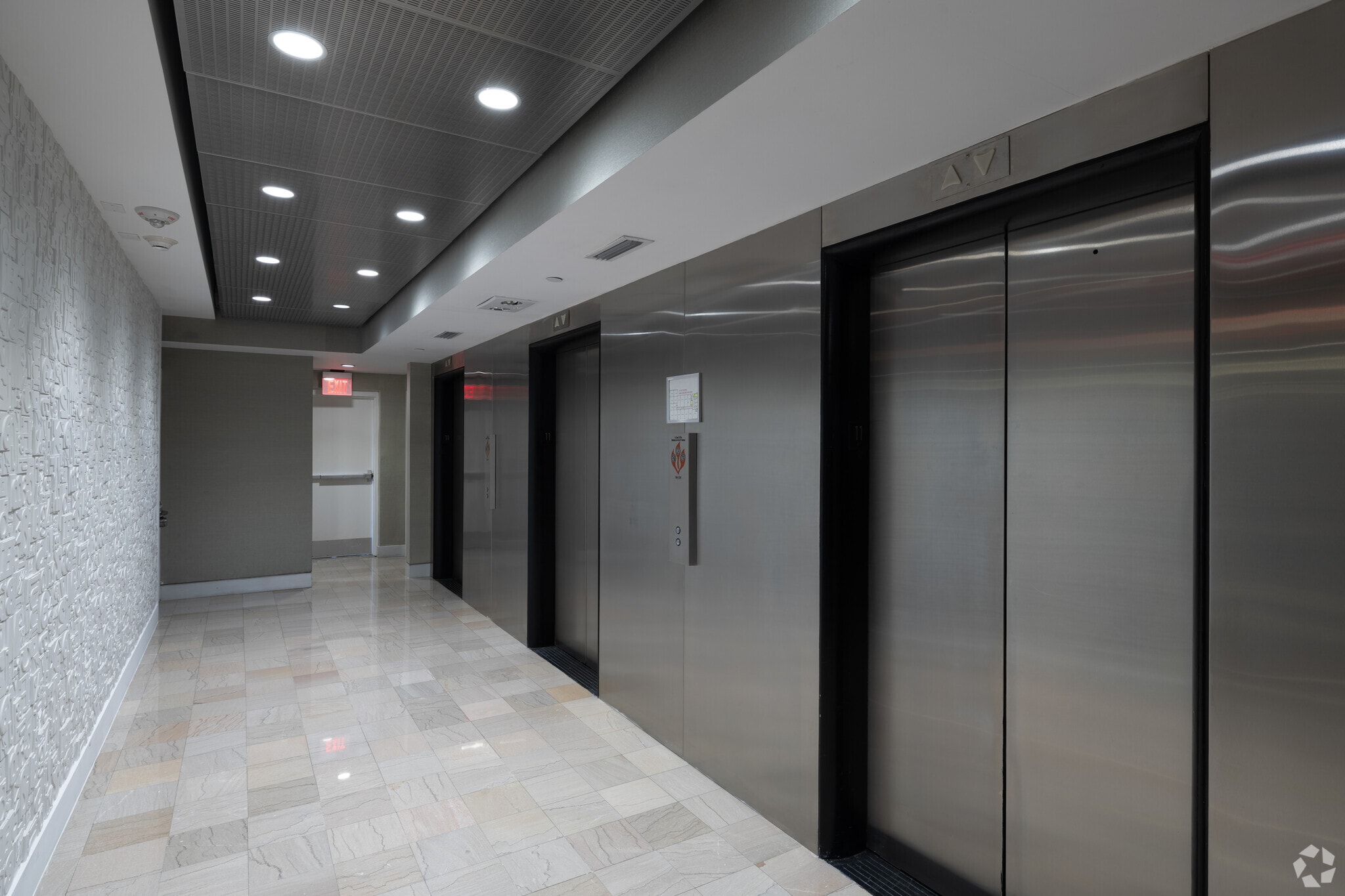 14 NE 1st Ave, Miami, FL for lease Interior Photo- Image 1 of 14