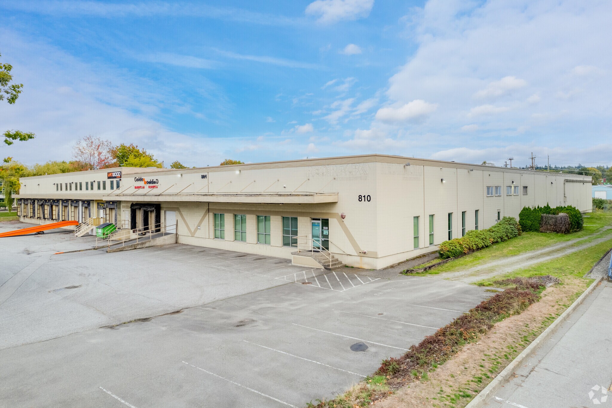 800 Cliveden Av, Delta, BC à vendre Photo principale- Image 1 de 1