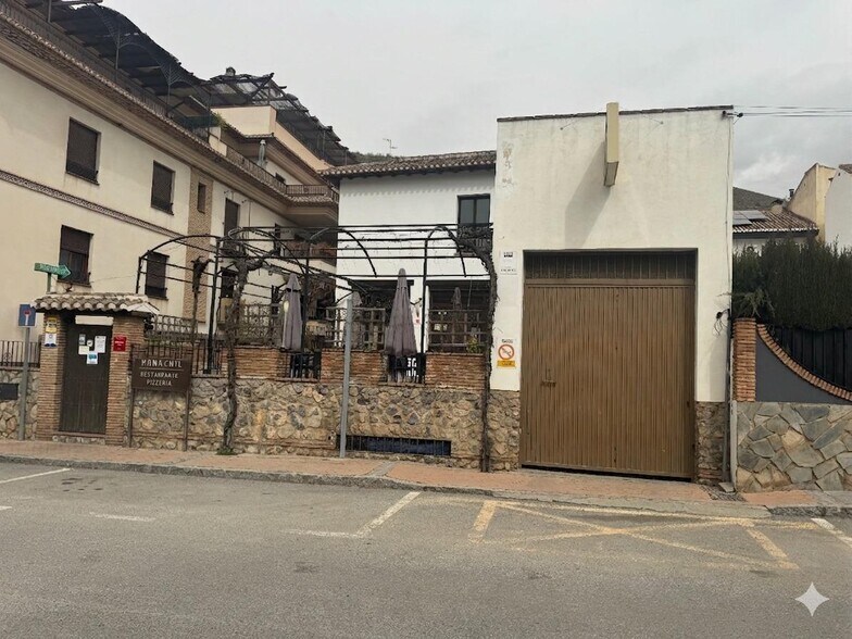 Commerce de détail dans Monachil, Granada à vendre - Photo du bâtiment - Image 2 de 18