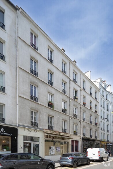 154 Rue De Charenton, Paris for sale - Primary Photo - Image 1 of 1