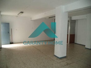 Retail in Cáceres, Cáceres for lease Interior Photo- Image 2 of 6