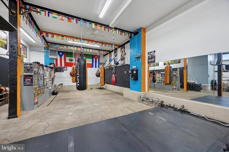 840 E Atlantic St, Philadelphia, PA à vendre - Photo du bâtiment - Image 2 de 20