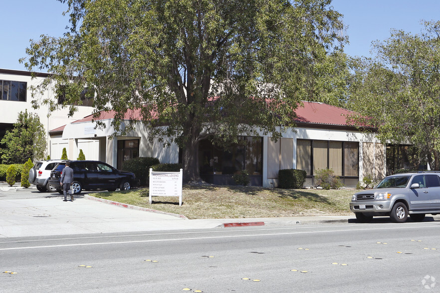 200 Main St, Redwood City, CA for sale - Building Photo - Image 1 of 6