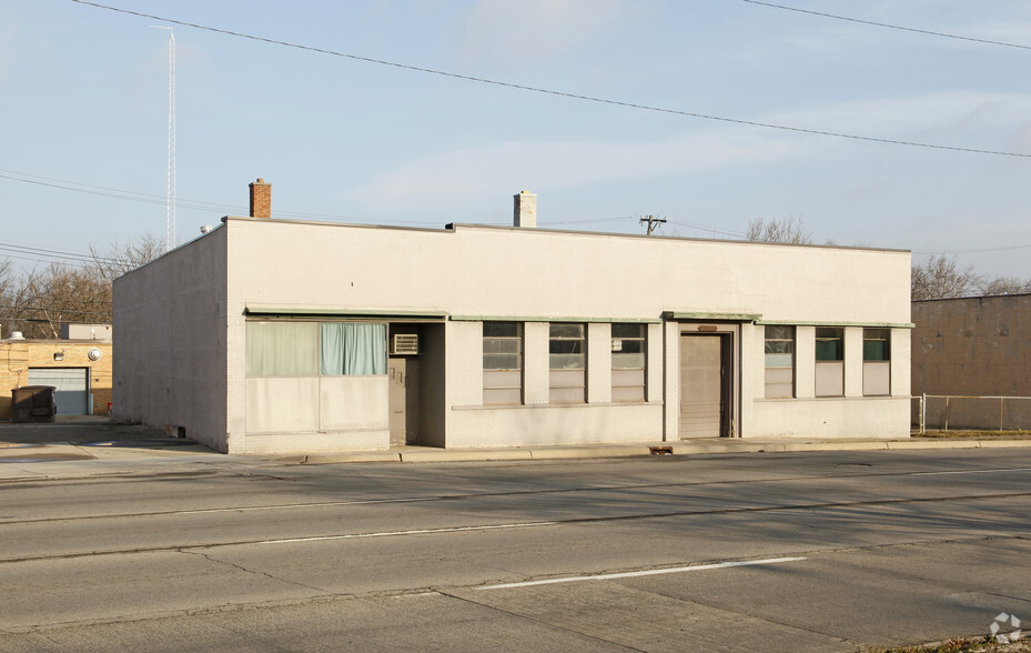 27250 Michigan Ave, Inkster, MI for sale - Primary Photo - Image 1 of 1