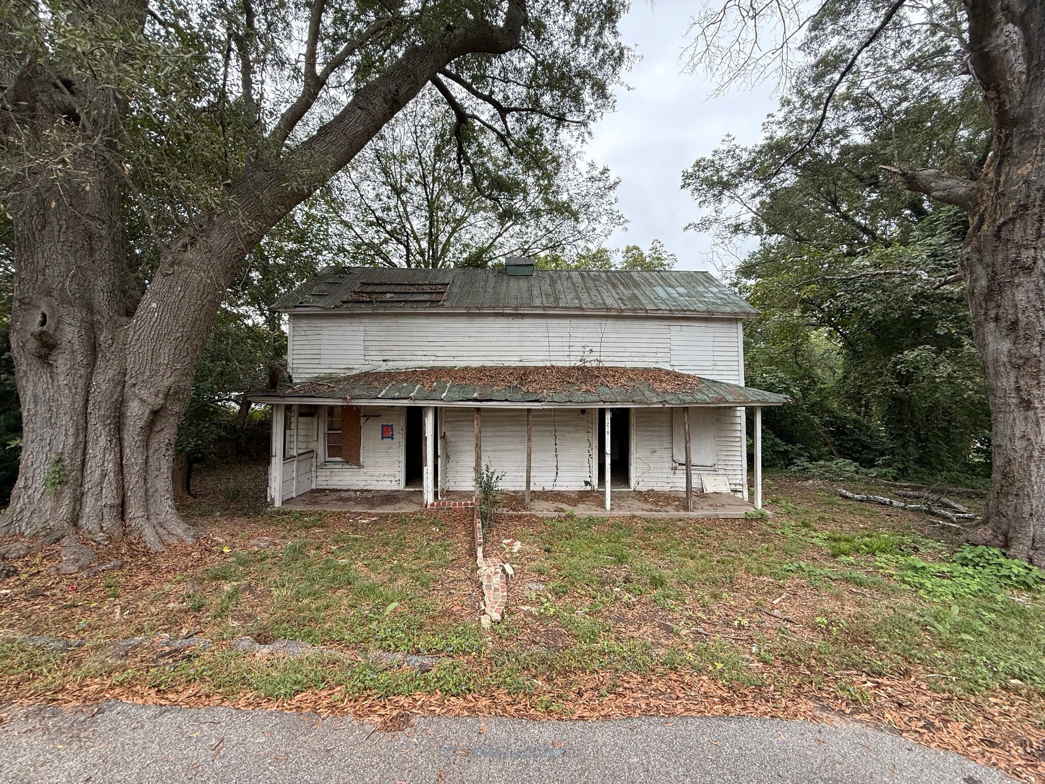 121 Saluda St, Cowpens, SC for sale Primary Photo- Image 1 of 2