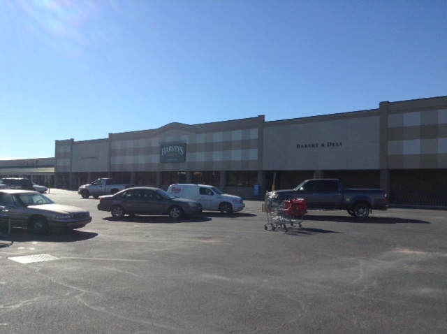 6309-6341 Oak St, Eastman, GA for lease - Building Photo - Image 2 of 3