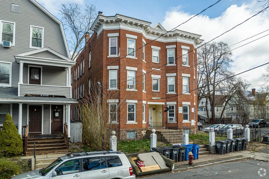 86-90 Chadwick Ave, Hartford, CT à vendre - Photo du bâtiment - Image 3 de 6