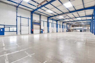 Plus de détails pour Local d'activités, Industriel à louer