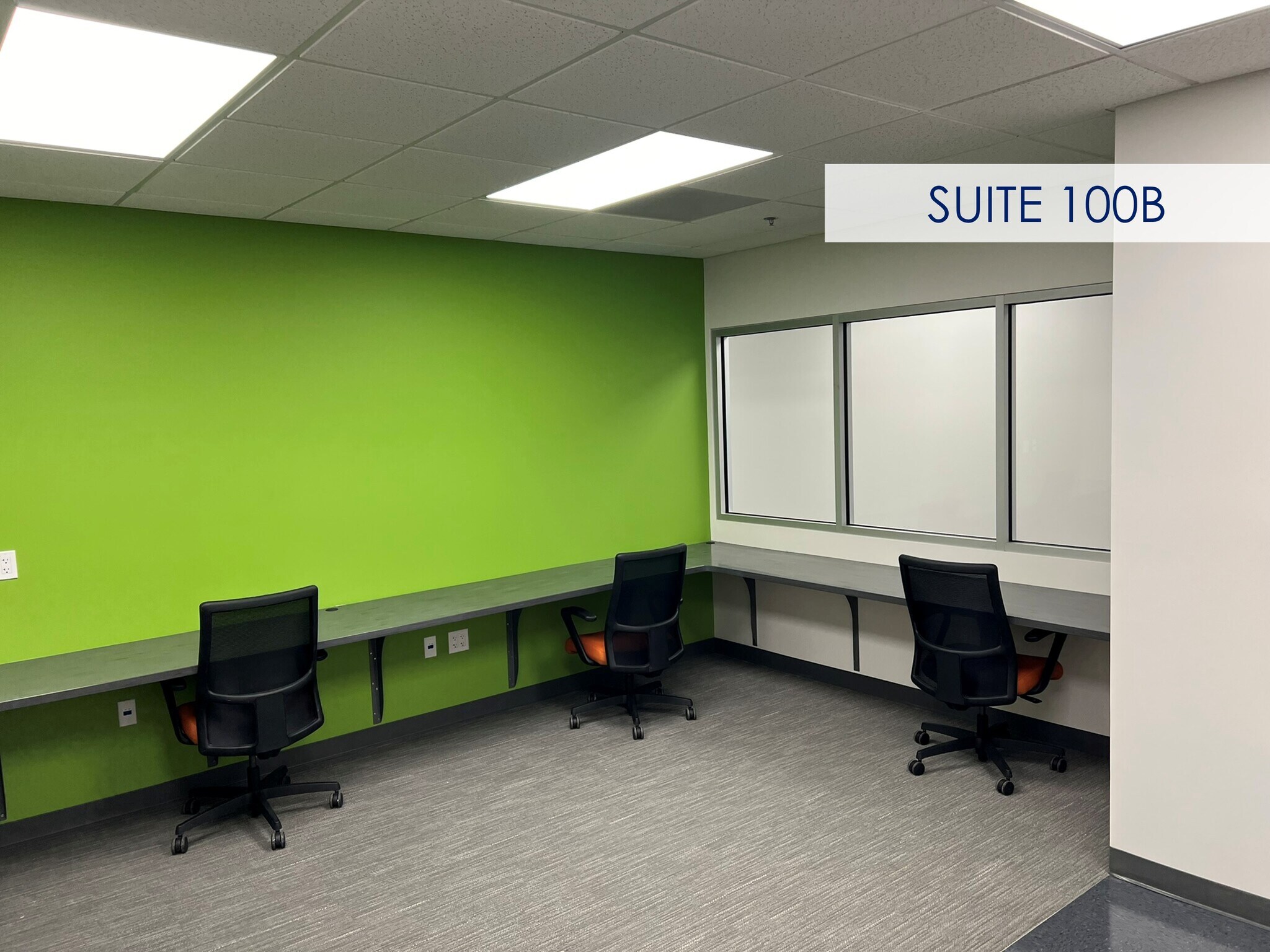 2109 S Oak St, Champaign, IL for lease Interior Photo- Image 1 of 2