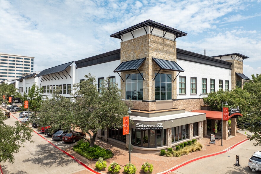 7401 Lone Star Dr, Plano, TX for lease - Primary Photo - Image 1 of 22