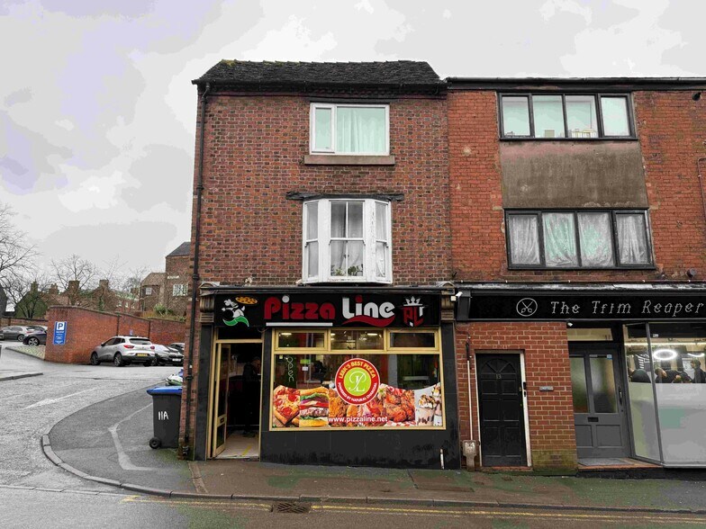 11 St. Edward St, Leek à vendre - Photo du bâtiment - Image 3 de 12