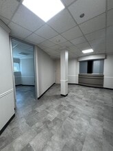 6243 Fairmont Pky, Pasadena, TX à louer Photo du bâtiment- Image 2 de 7