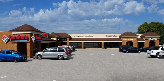 301-309 Mid Rivers Mall Dr, Saint Charles, MO for lease Building Photo- Image 1 of 3