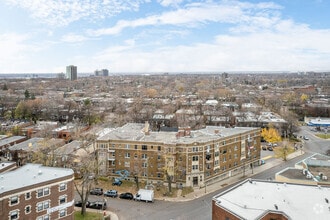 5556 Ch De La Côte-Saint-Luc, Montréal, QC - AERIAL  map view