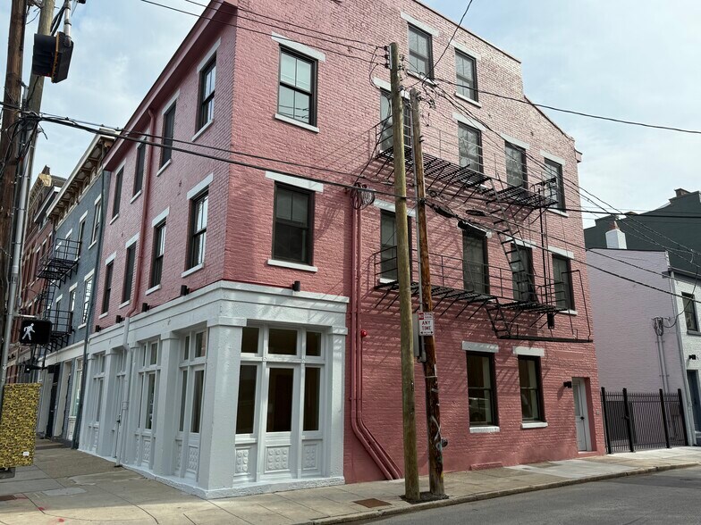 1400 Walnut St, Cincinnati, OH à louer - Photo du bâtiment - Image 2 de 14