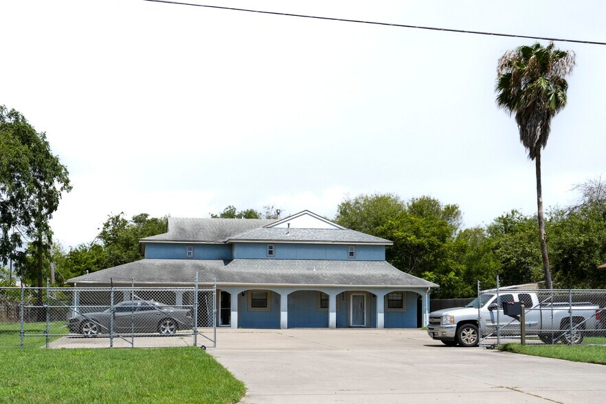 605 Omaha, Corpus Christi, TX for sale - Building Photo - Image 2 of 7