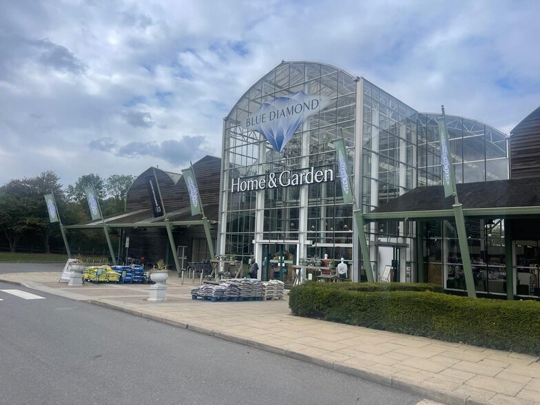 Peterborough One Retail Park, Peterborough for lease - Primary Photo - Image 1 of 3