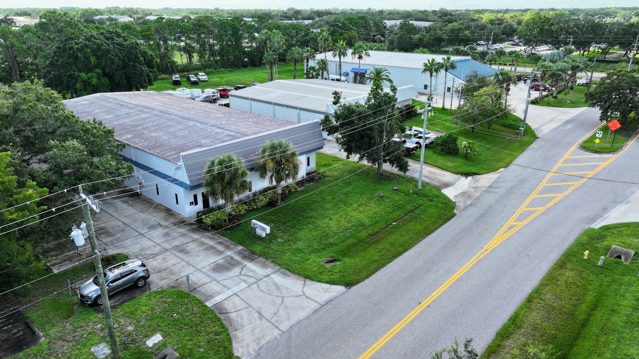 385 East Dr, Melbourne, FL for lease Building Photo- Image 1 of 14