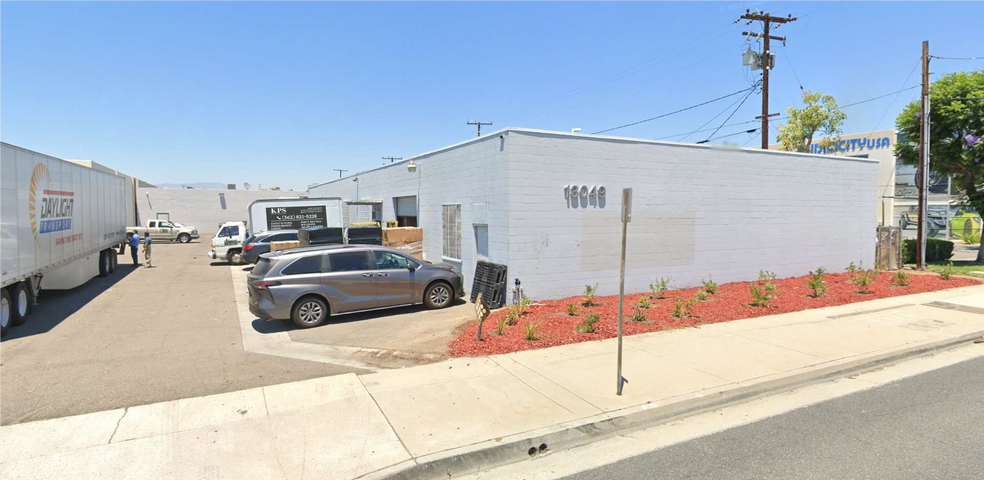 13045 Telegraph Rd, Santa Fe Springs, CA for lease - Other - Image 2 of 10