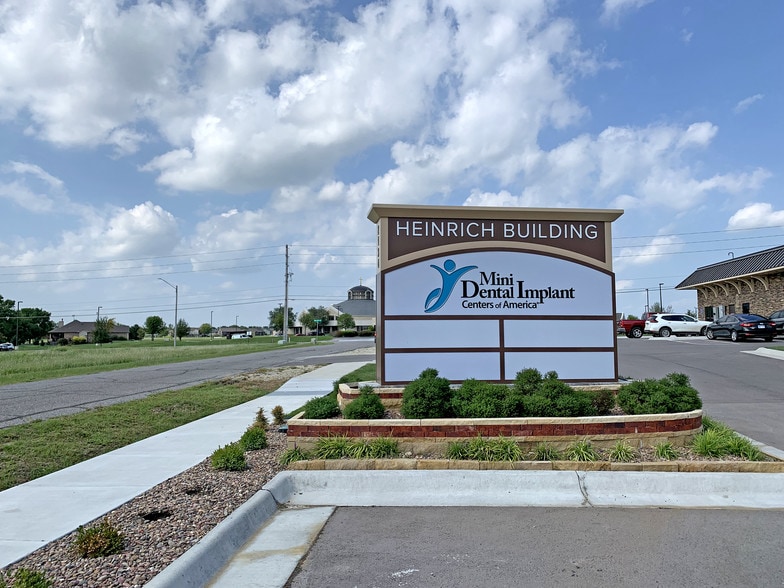 2134 N Garnett St, Wichita, KS for lease - Building Photo - Image 2 of 12