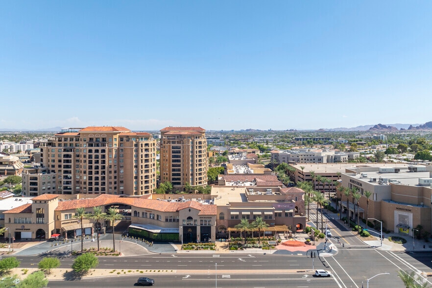 7135 E Camelback Rd, Scottsdale, AZ for lease - Aerial - Image 2 of 6